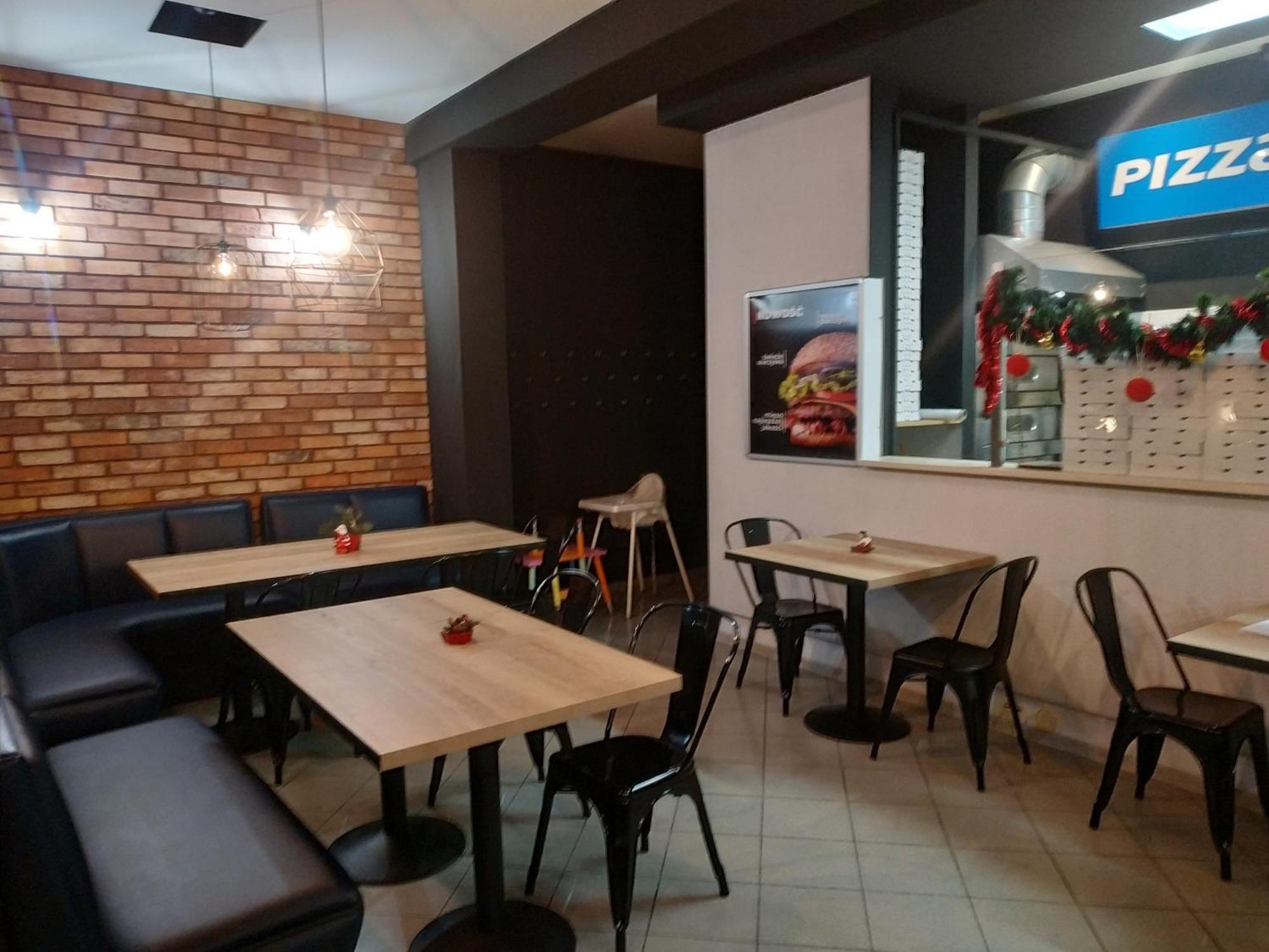Pokoje Nad Pizzeria Poznań Esterno foto